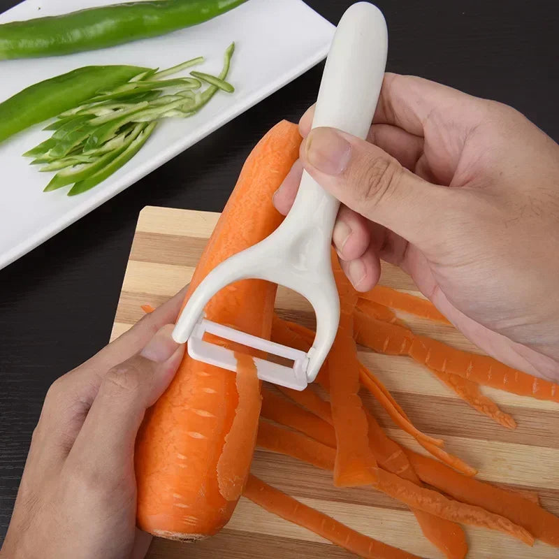 Fruit & Veggie Ceramic Peeler
