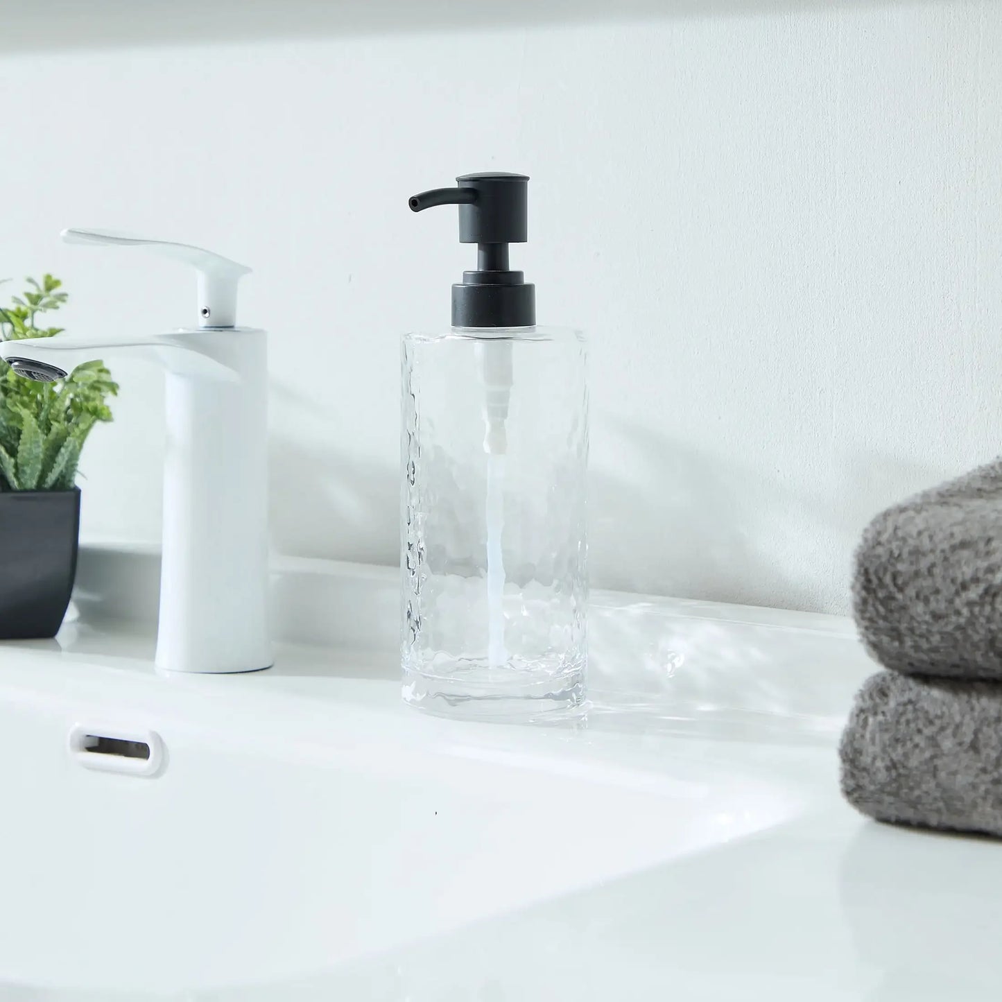 3-Pack Elegant Hammered Glass Soap Dispenser